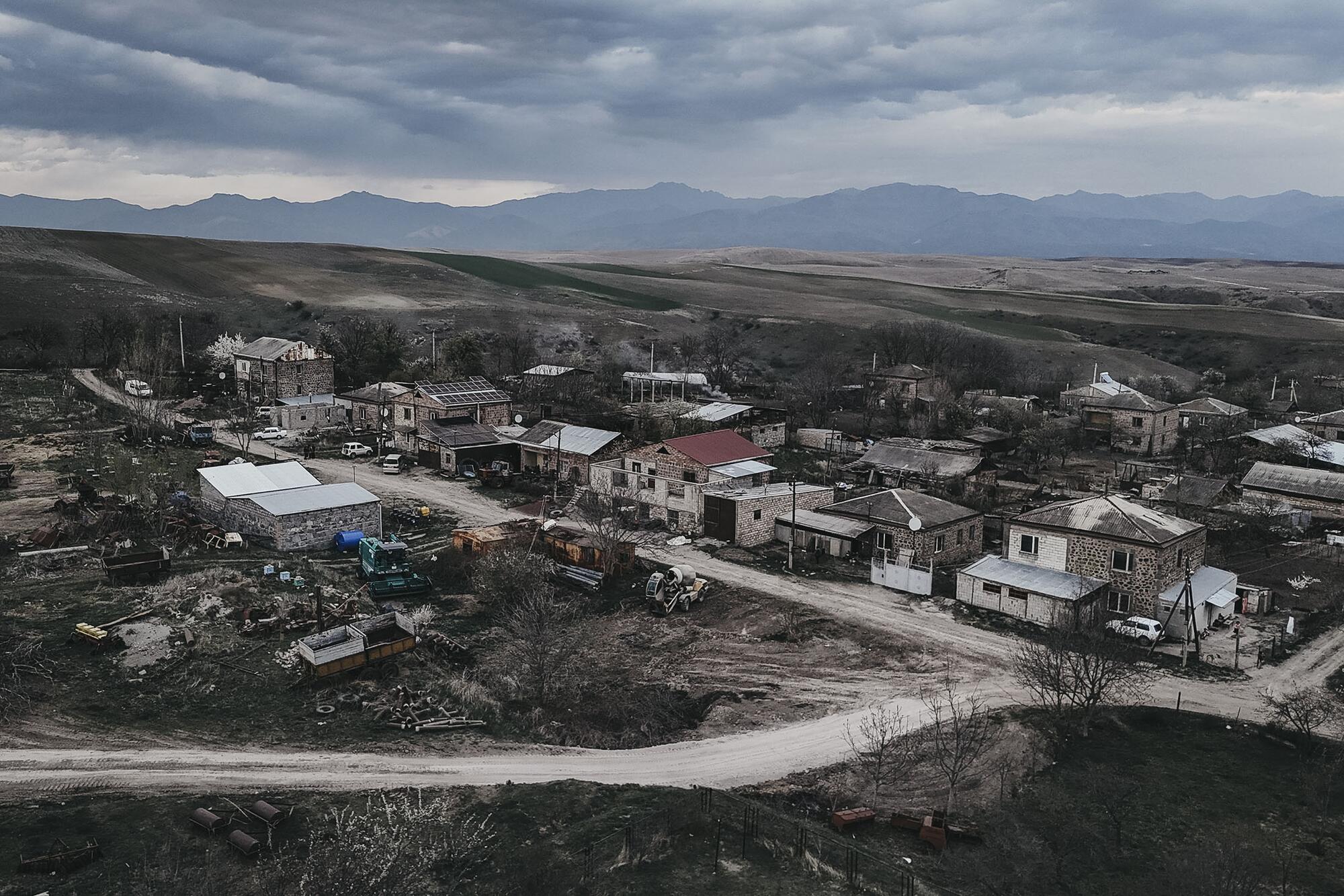 El silencio como arma en la frontera de Armenia - 1